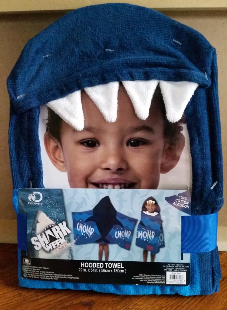 Holiday Gift Ideas for the Shark Fans on Your List #SharkWeek 6